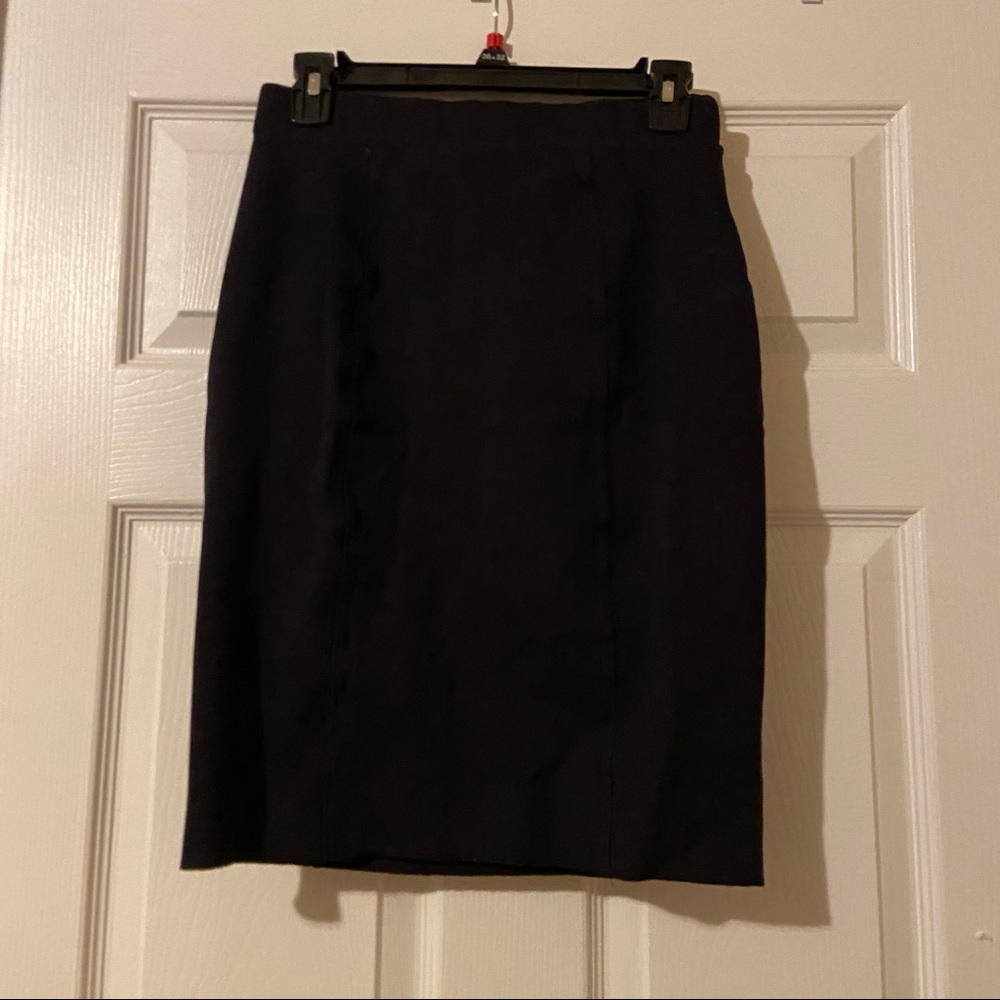 Black Pencil Skirt, Size XS, Brand: Elle